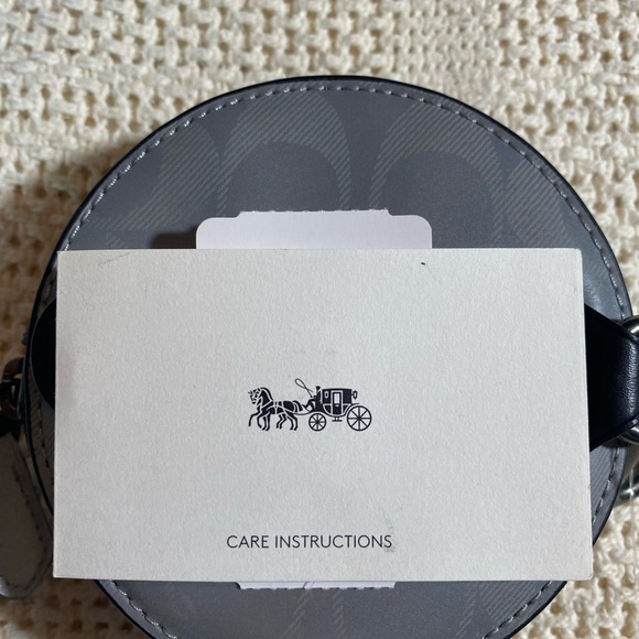 NWT COACH Round Hybrid Pouch Key Chain Backpack Canvas Logo Silver - Picture 3 of 5